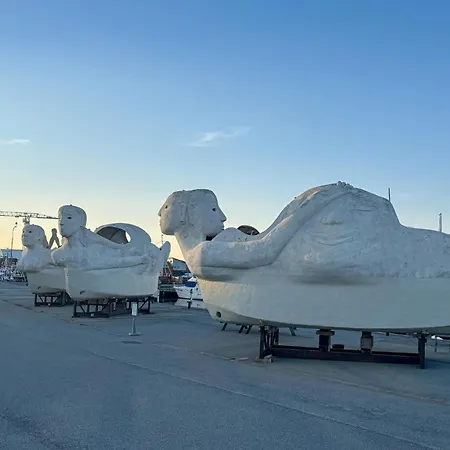 Prázdninový dům 3 Bedroom Lovely In