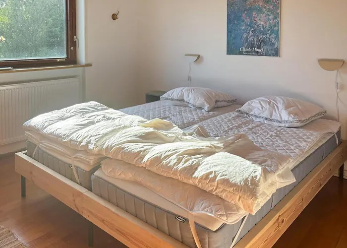 3 Bedroom Lovely In *