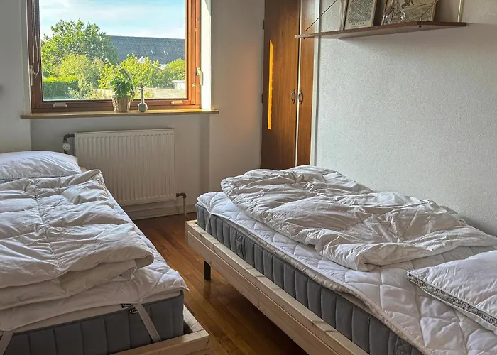 Hébergement de vacances 3 Bedroom Lovely In